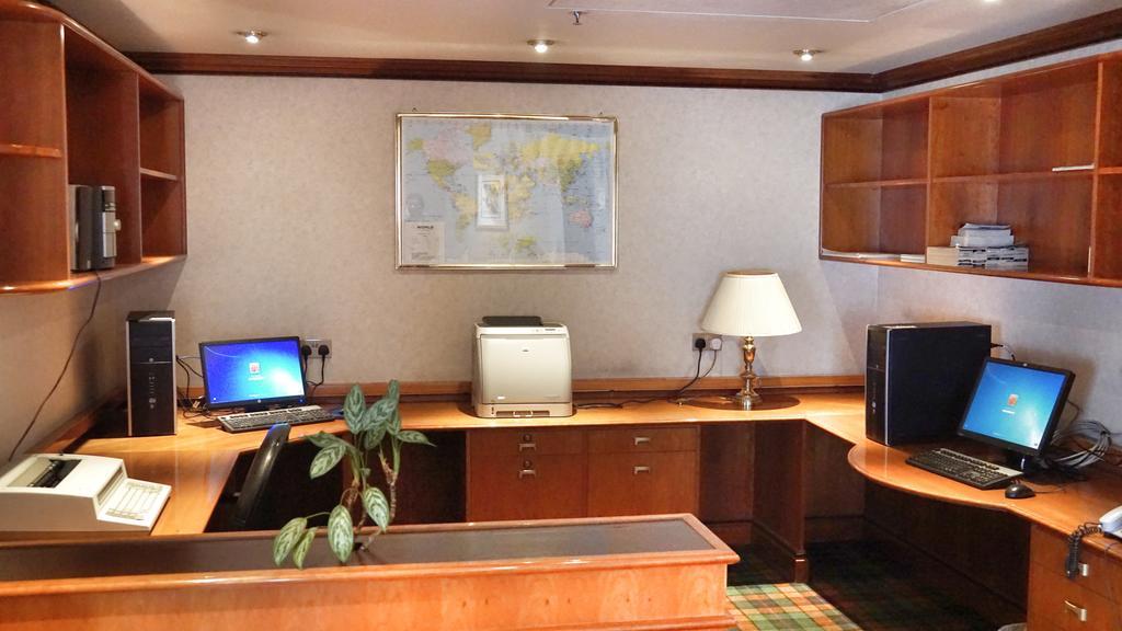 Safir International Hotel Kuwait Kuwait City Exterior photo