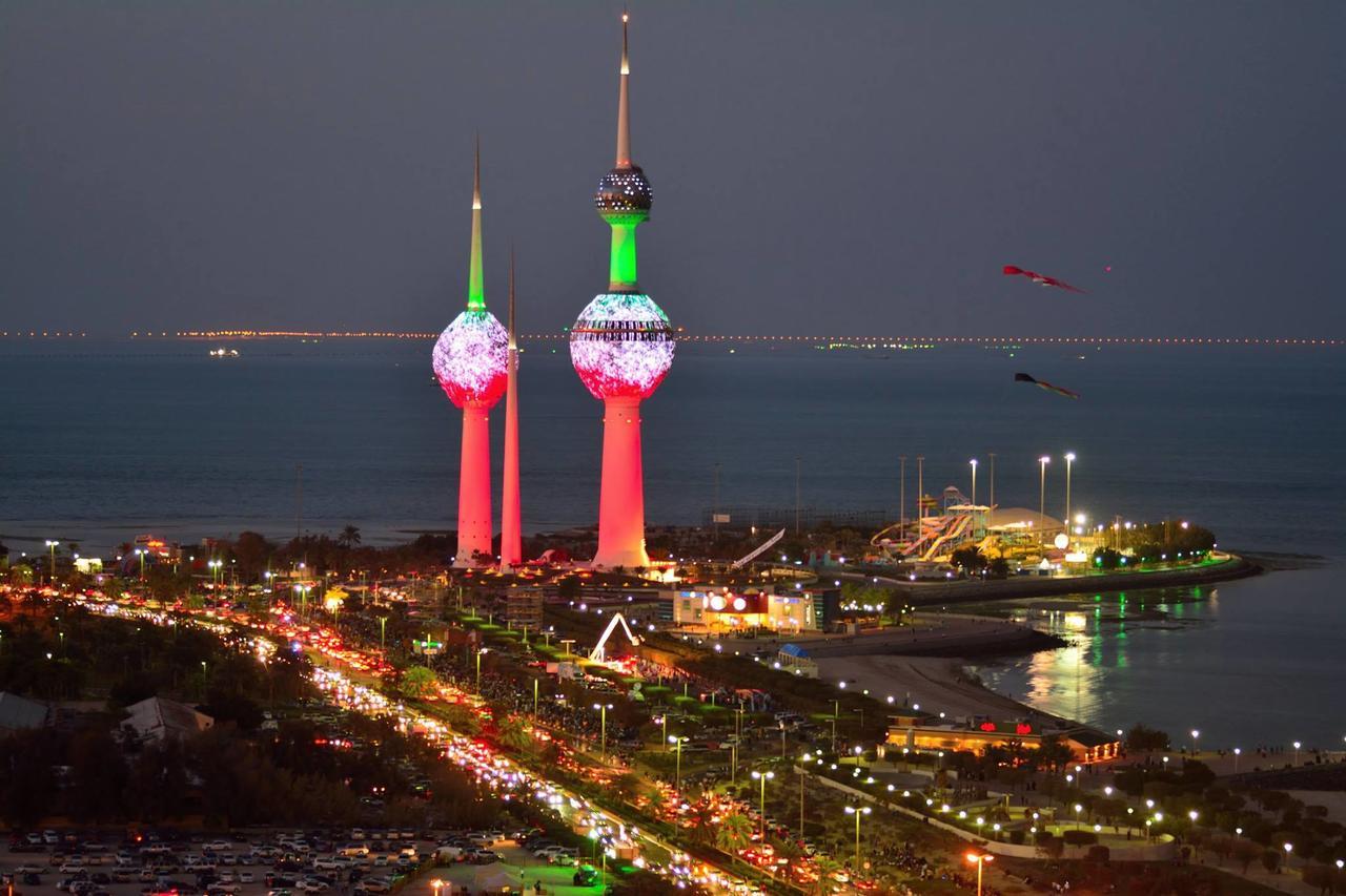 Safir International Hotel Kuwait Kuwait City Exterior photo